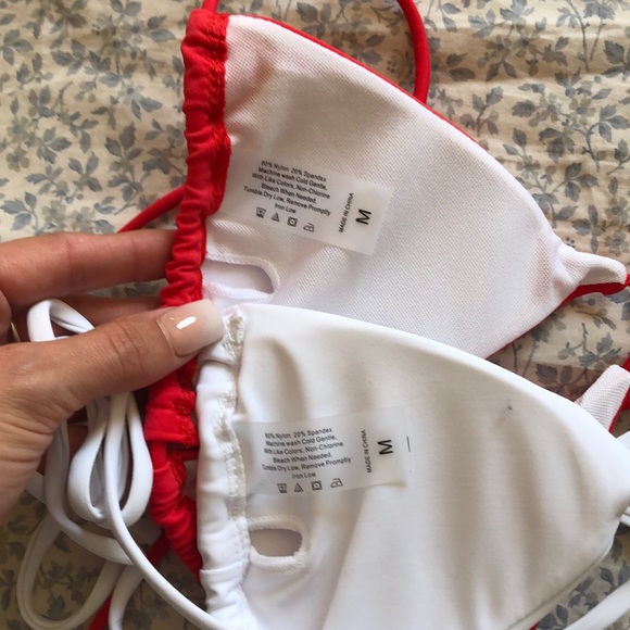 Two string bikini tops - Picture 2 of 2